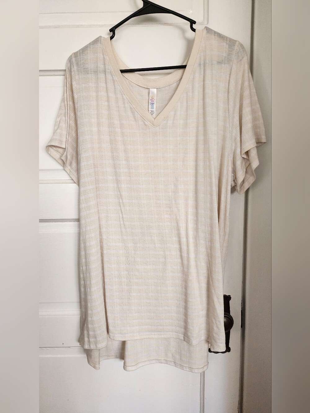 Lularoe Light Cream V-Neck Stripe Short Sleeve Top